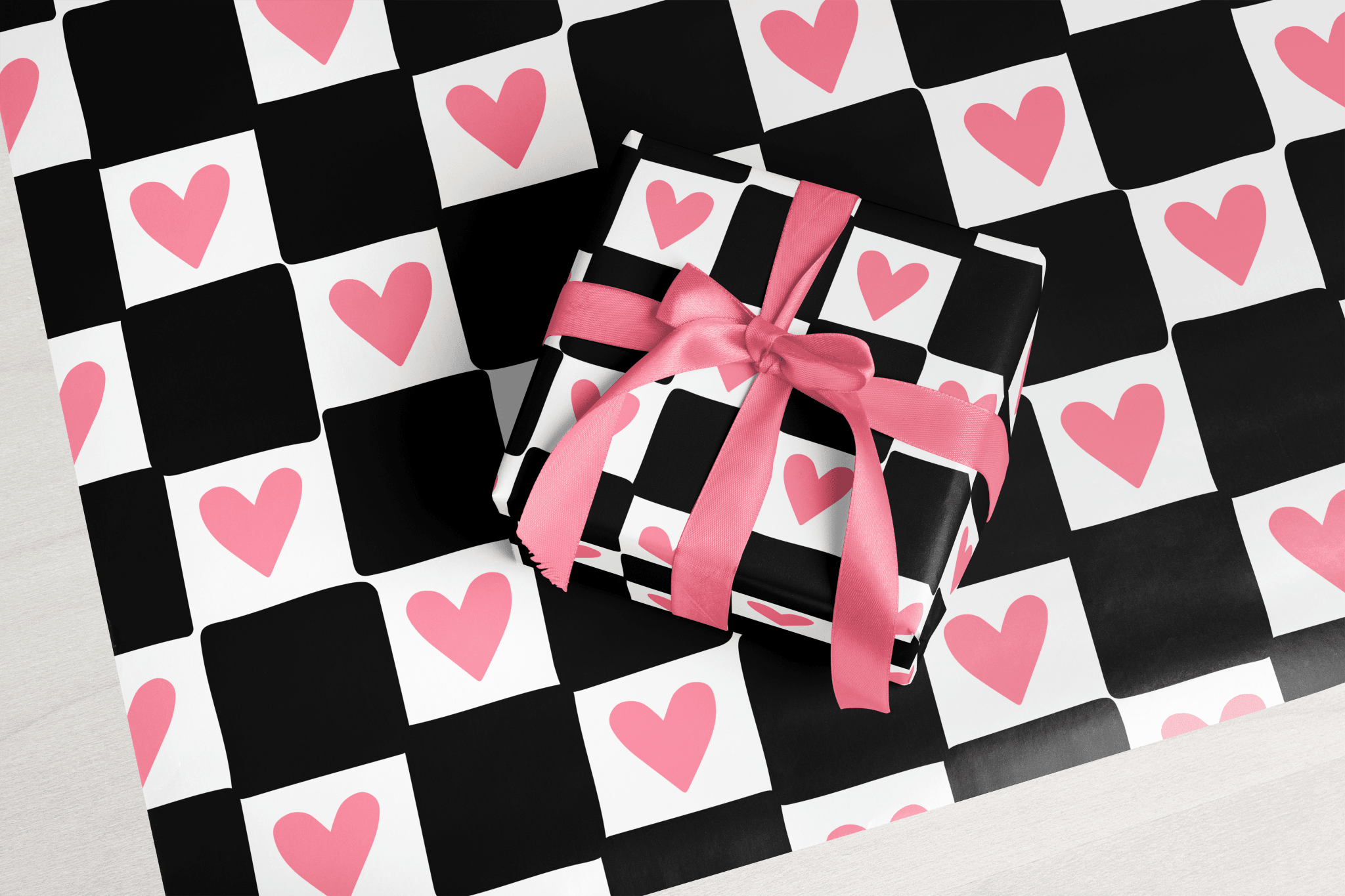 Retro Check Hearts - Haus of Wrap