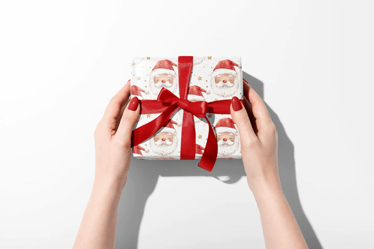 focus_keyword - Jolly Portrait - Haus of Wrap