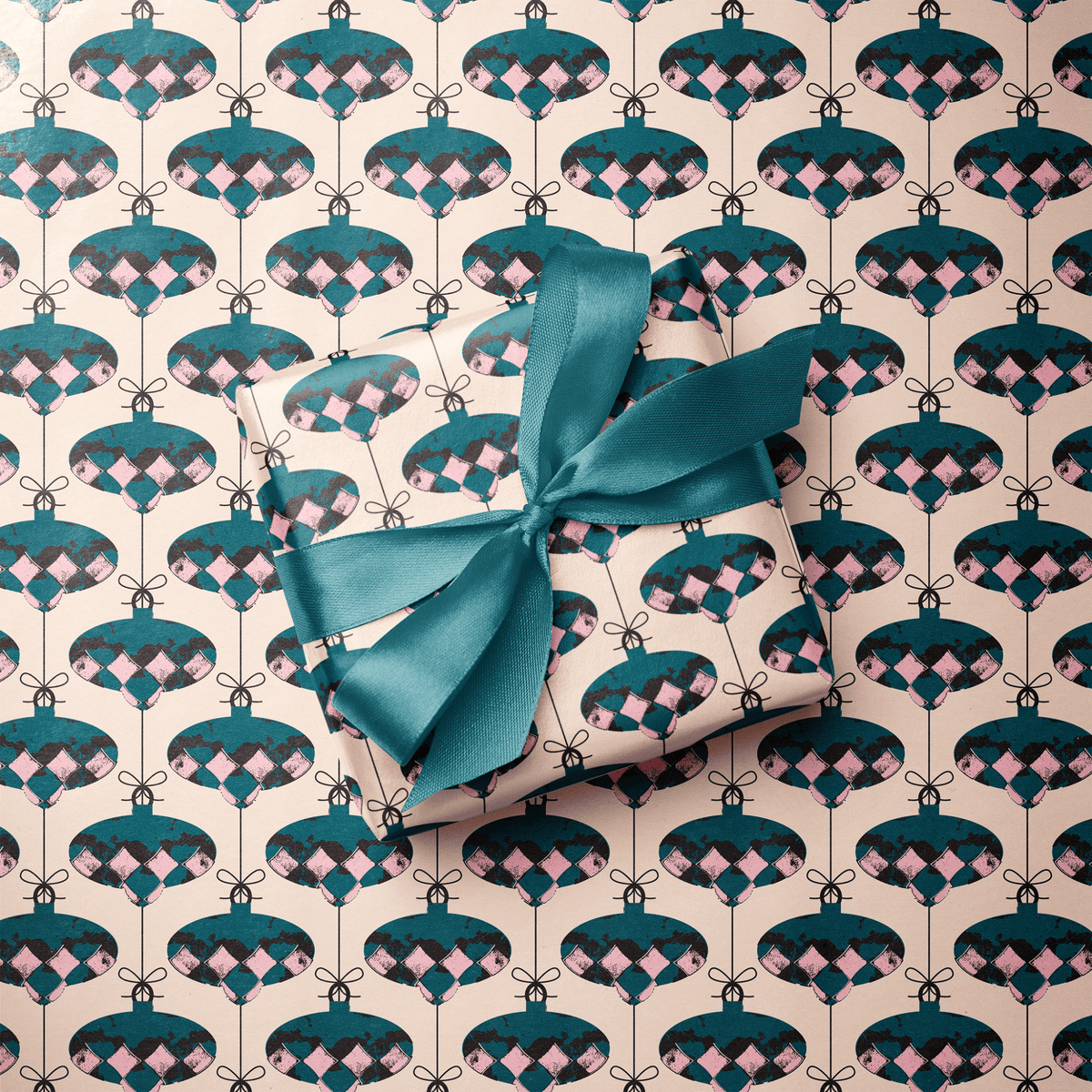 focus_keyword - Retro Bulb - Haus of Wrap
