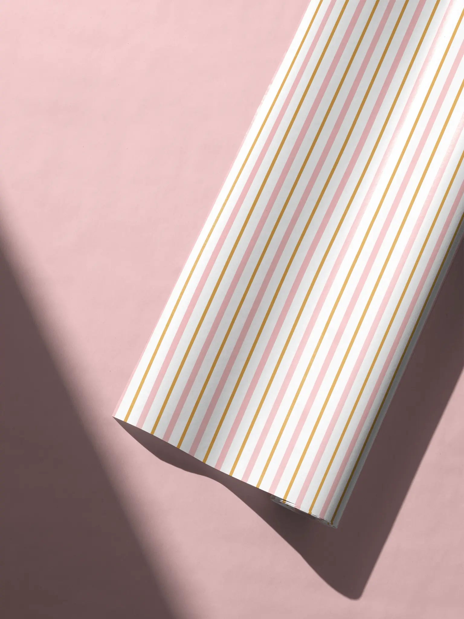 focus_keyword - Pink Prosecco - Haus of Wrap