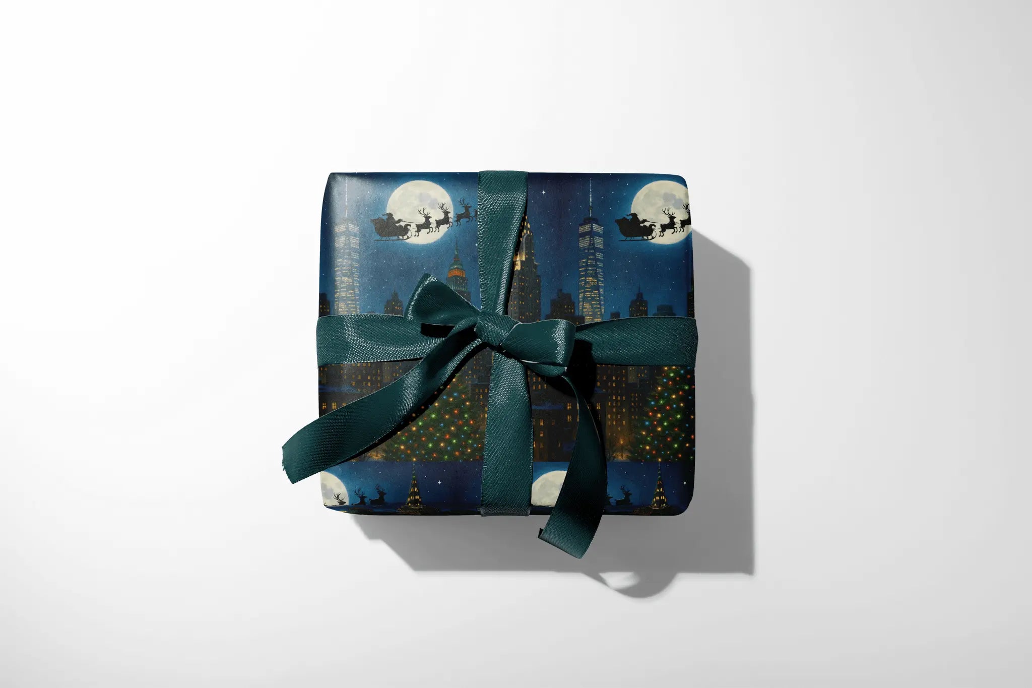 focus_keyword - Santa Takes Manhattan - Haus of Wrap