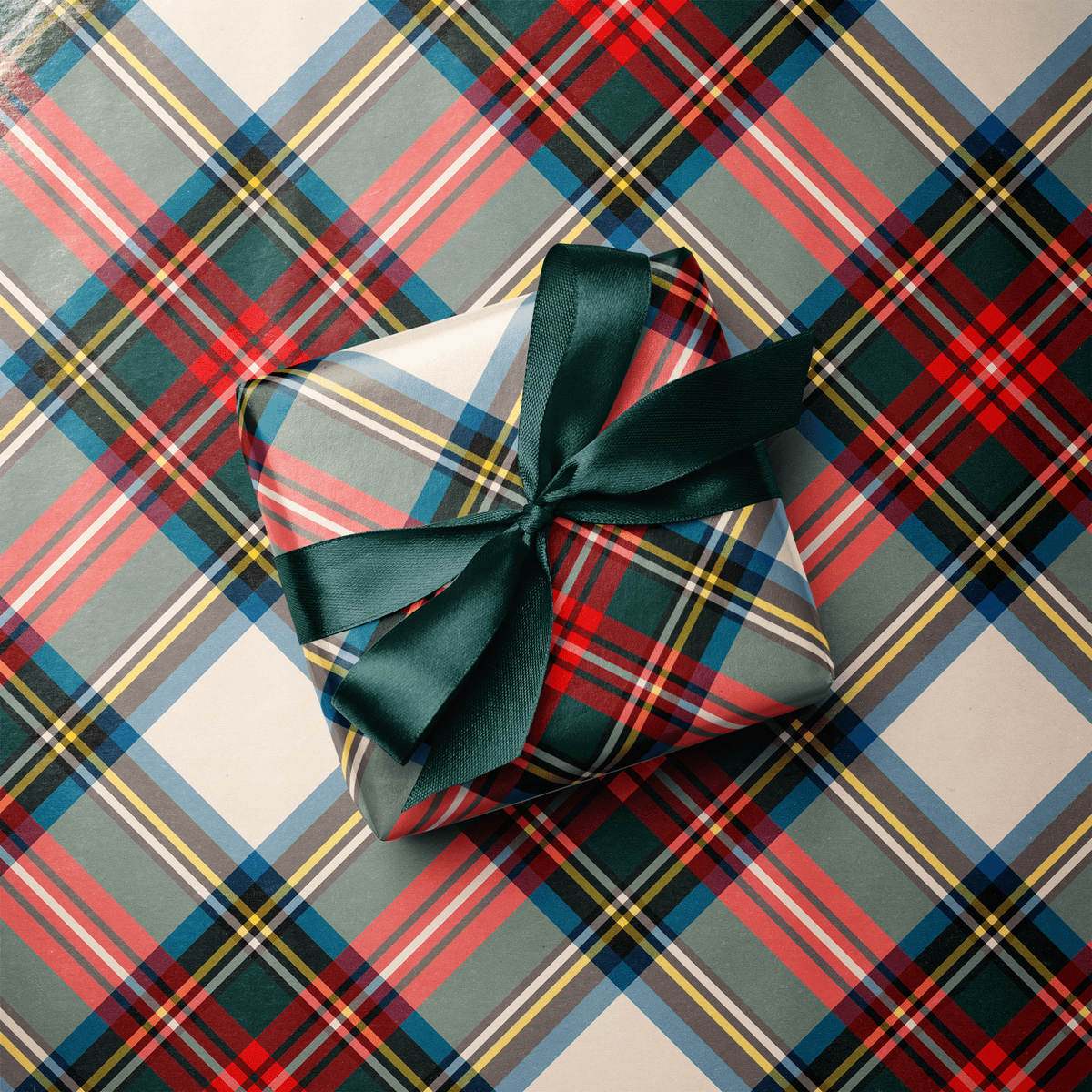 focus_keyword - Hamptons Plaid - Haus of Wrap