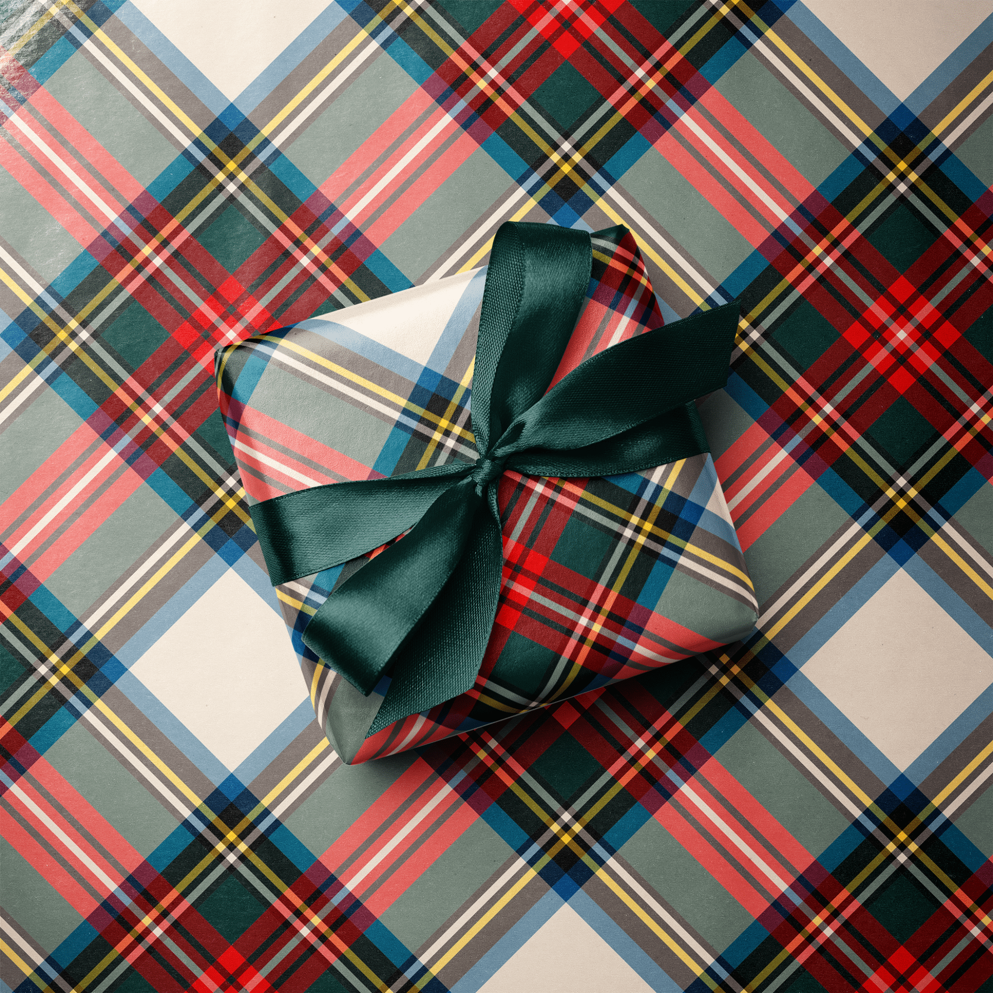 focus_keyword - Hamptons Plaid - Haus of Wrap