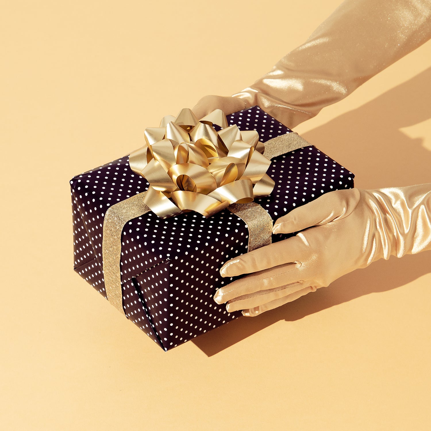 focus_keyword - Pitch &amp; Pearl - Haus of Wrap
